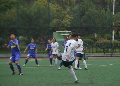 4QiangBiSaiXianChang.max-1600x1600.forma